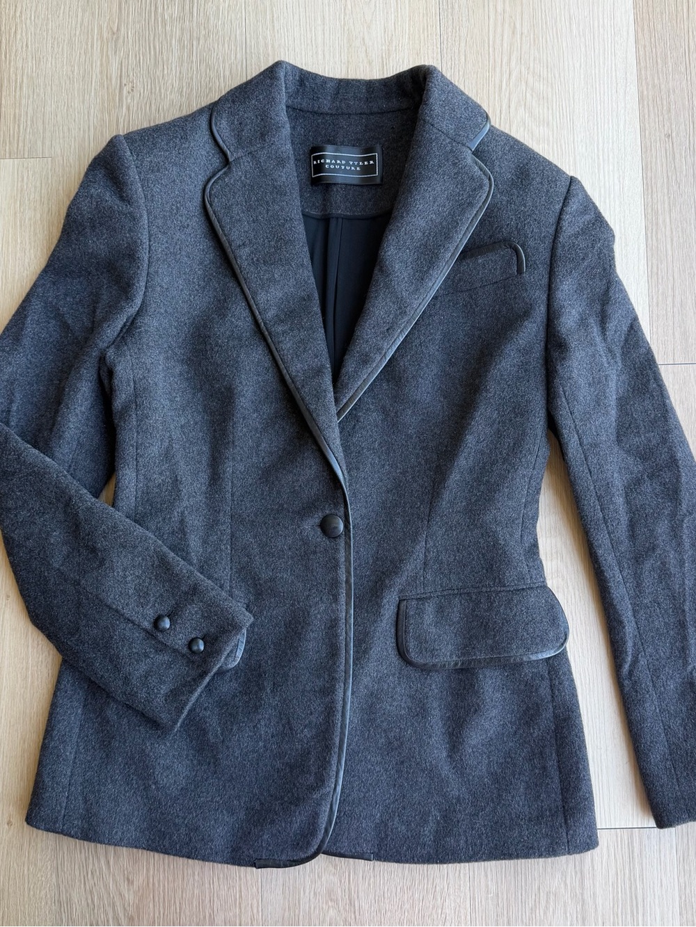 Richard Tyler Women’s Dark Gray Tailored Wool Blazer Size 4